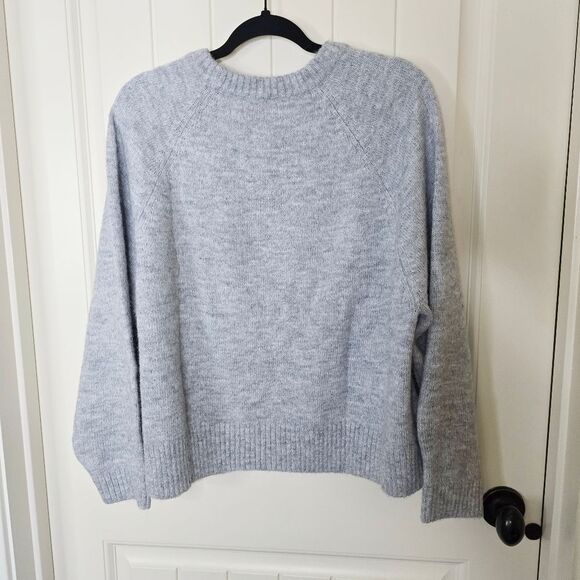 NWT Old Navy Cropped Crew-Neck Sweater large heart pink - Picture 7 of 7